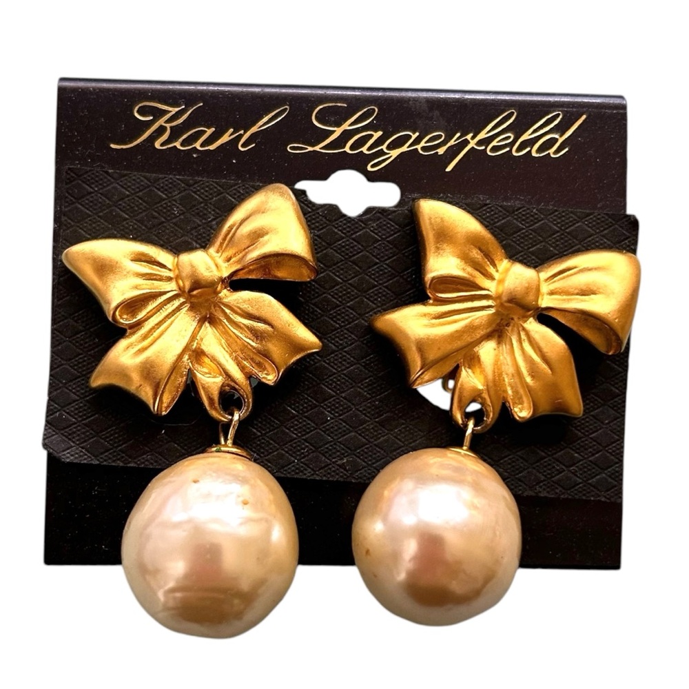 Vintage Karl Lagerfeld Bow & Pearl Drop Clip-On Earrings – Original Card
